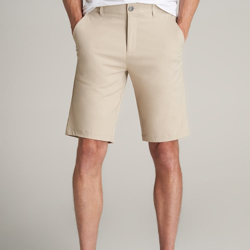 American Tall TRAVELER CHINO SHORTS FOR TALL MEN IN LIGHT KHAKI
